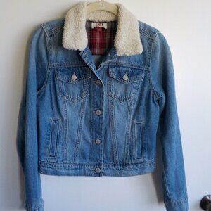 Denim Jacket by l.e.i. - Junior Small - Fleece Collar - Long Sleeve